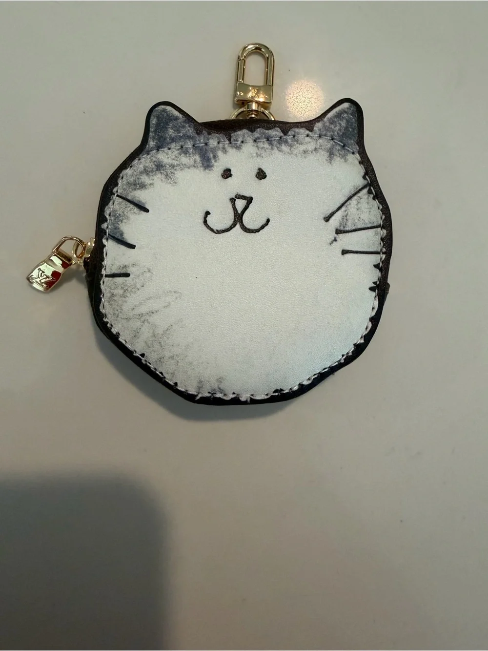 Cat Face Coin Pouch Keychain - LV